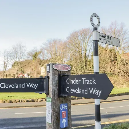 Sterling House Дом отдыха